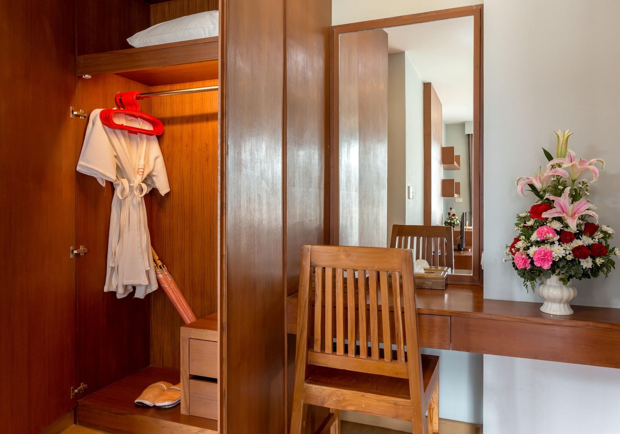 Bauman Residence Phuket Luaran gambar
